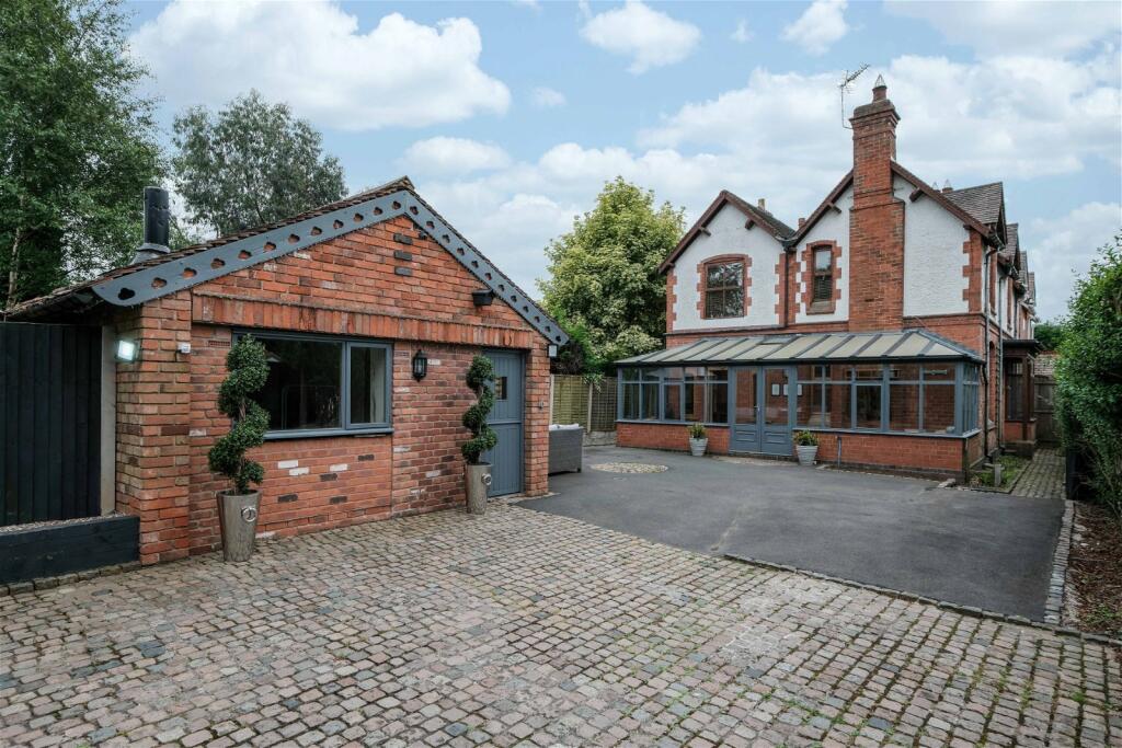 Additional property image - Broad Lane, Tanworth-in-Arden, Solihull, B94 5HR