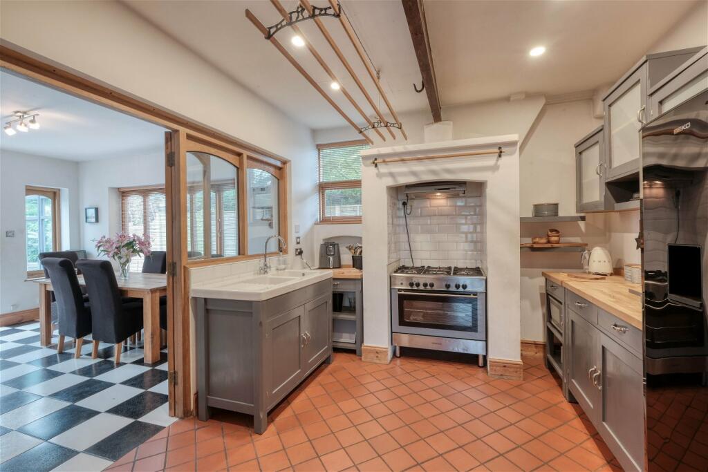 Additional property image - Broad Lane, Tanworth-in-Arden, Solihull, B94 5HR