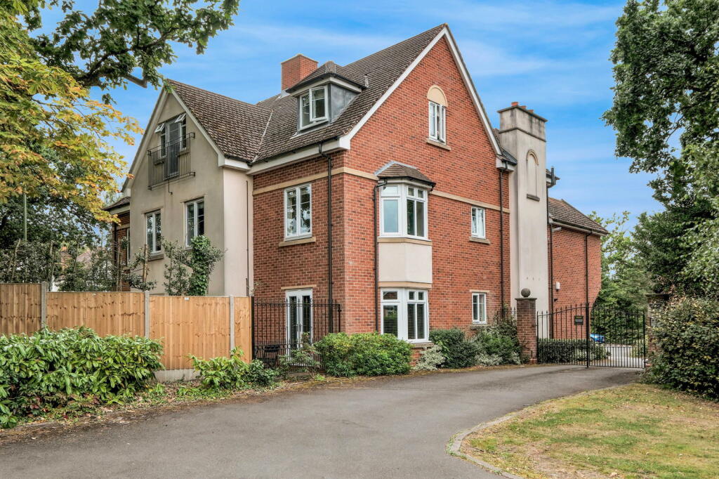 Main image of property: Westwood Grove, Solihull, B91 1QS