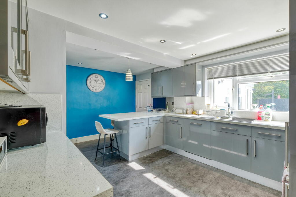 Additional property image - Stretton Road, Shirley, Solihull, B90 2SA