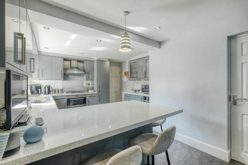 Additional property image - Stretton Road, Shirley, Solihull, B90 2SA