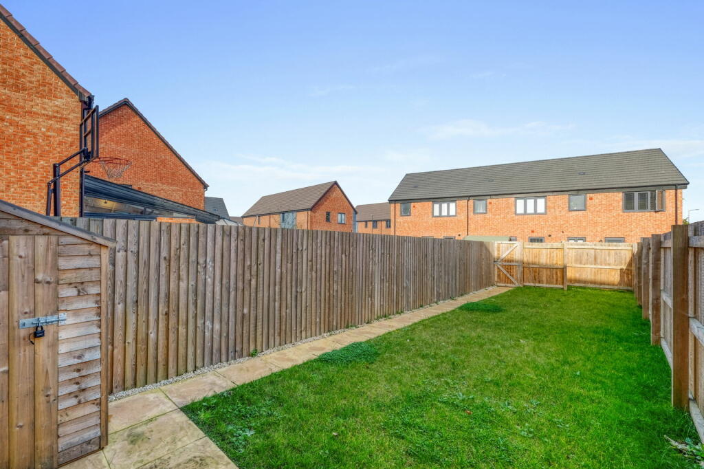 Additional property image - Handford Crescent, Shirley, B90 4FE
