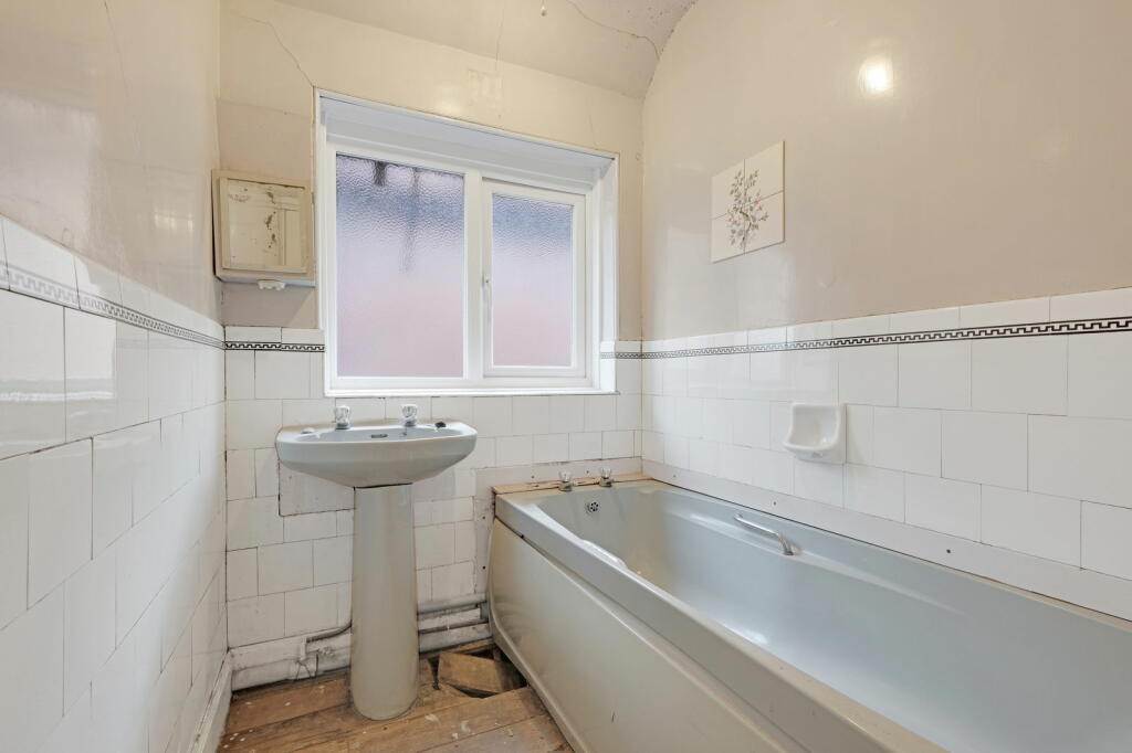Additional property image - Alcester Road South, Birmingham, B14 6EP