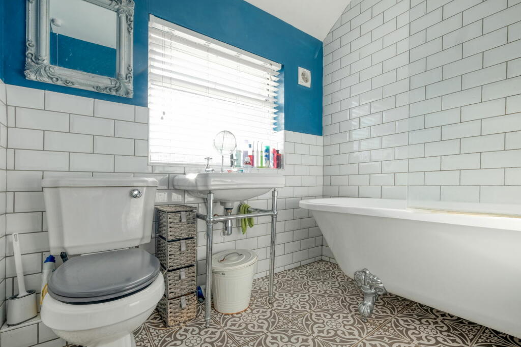 Additional property image - Longmore Road, Shirley, Solihull, B90 3DY