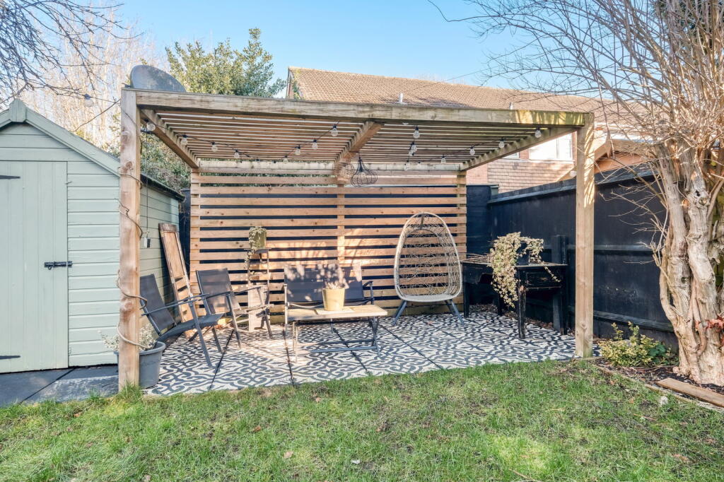 Additional property image - Brook Lane, Birmingham, B13 0TQ