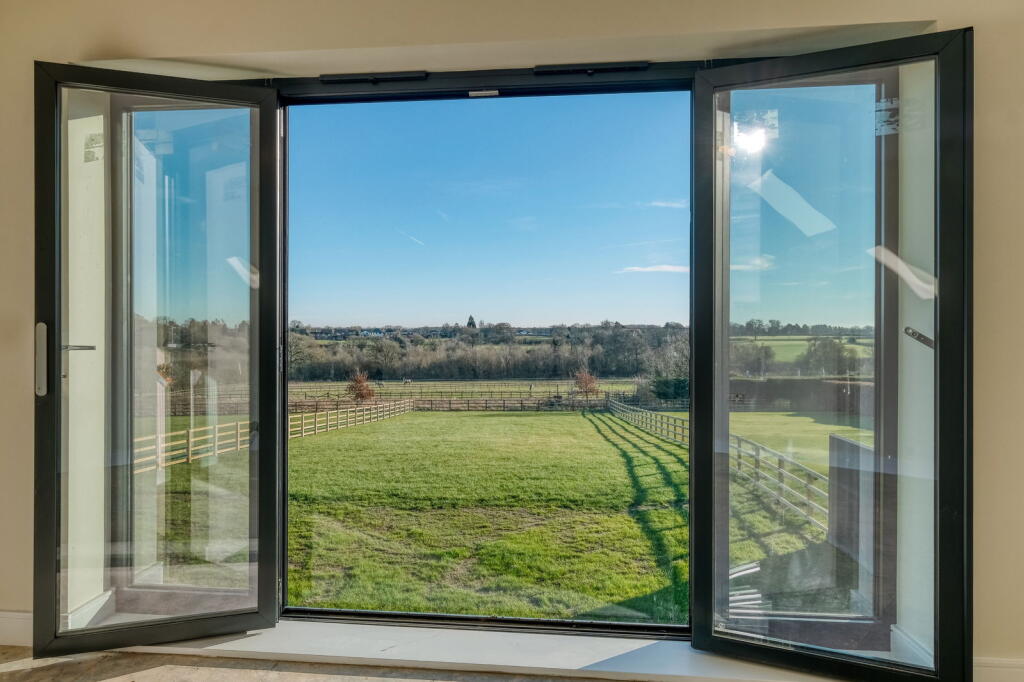 Additional property image - Merewood, Malthouse Lane, Earlswood, Solihull, B94 5SD