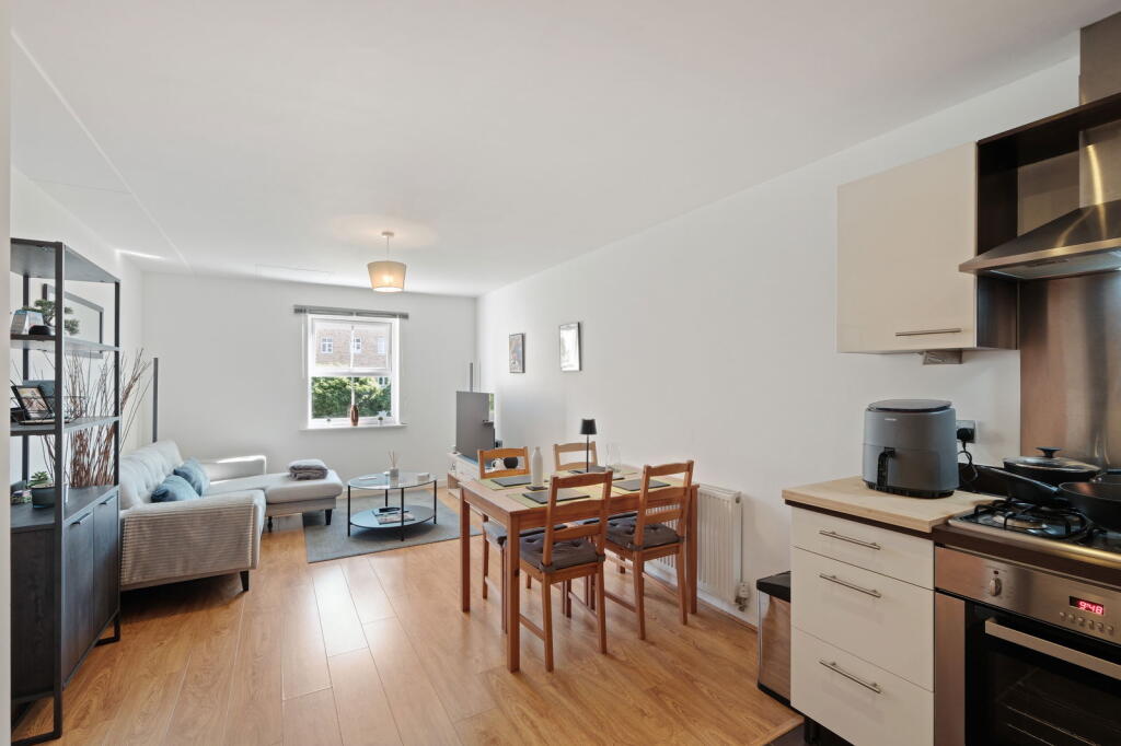 Main image of property: Rumbush Lane, Shirley, Solihull, B90 1FH
