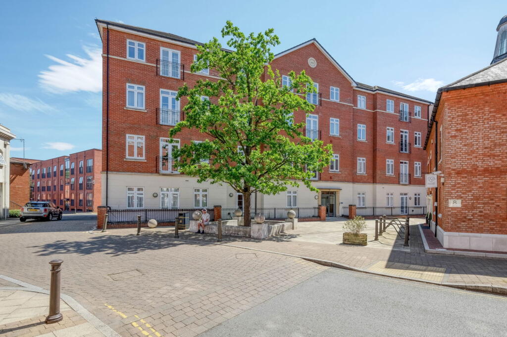 Main image of property: Waddeson House, Gorcott Lane, Shirley, Solihull, B90 1GH