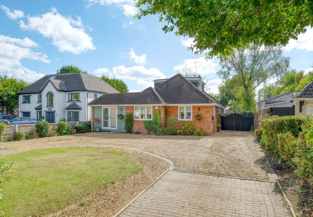 Main image of property: Barkers Lane, Wythall, B47