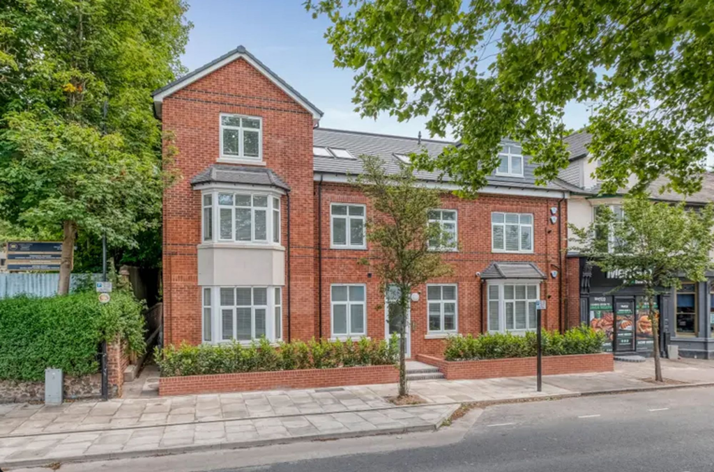 Main image of property: Bridge House, High Street, Kings Heath, B14