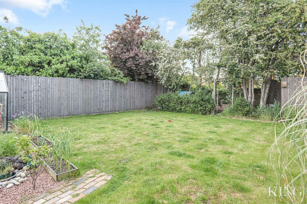 3 bedroom semidetached house for sale in Jubilee Close, BidfordOn