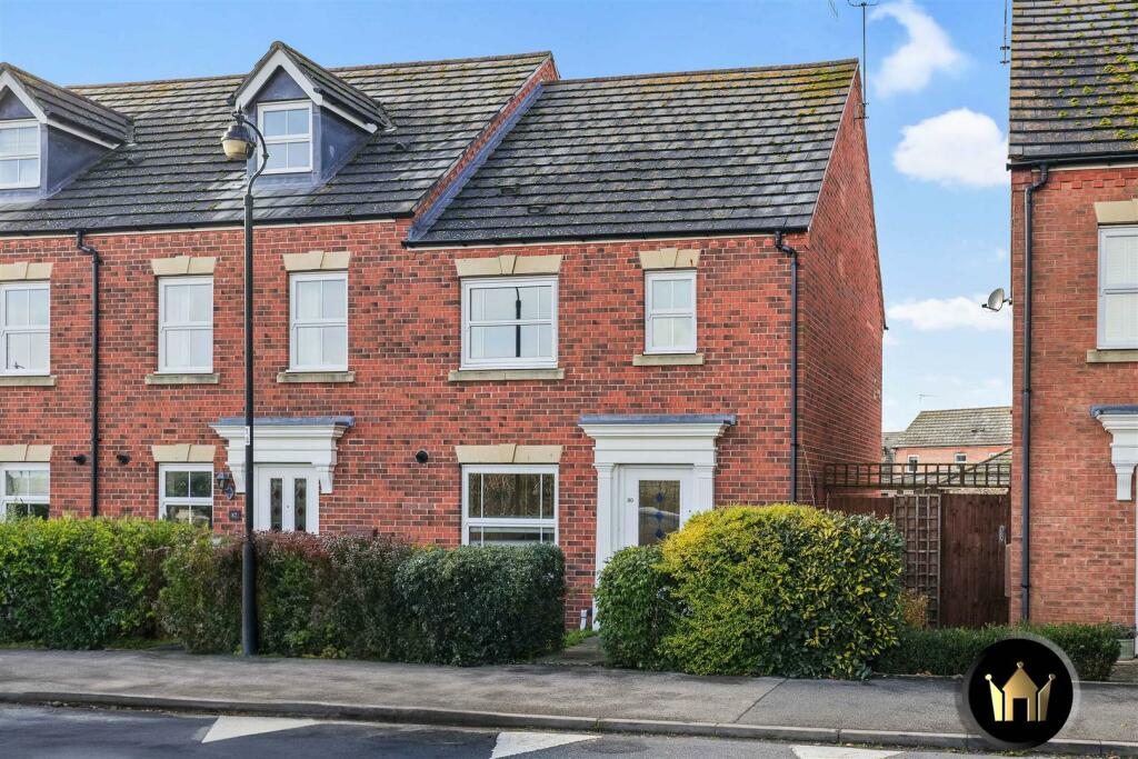 3 bedroom end of terrace house for sale in Wellesbourne Road, Barford