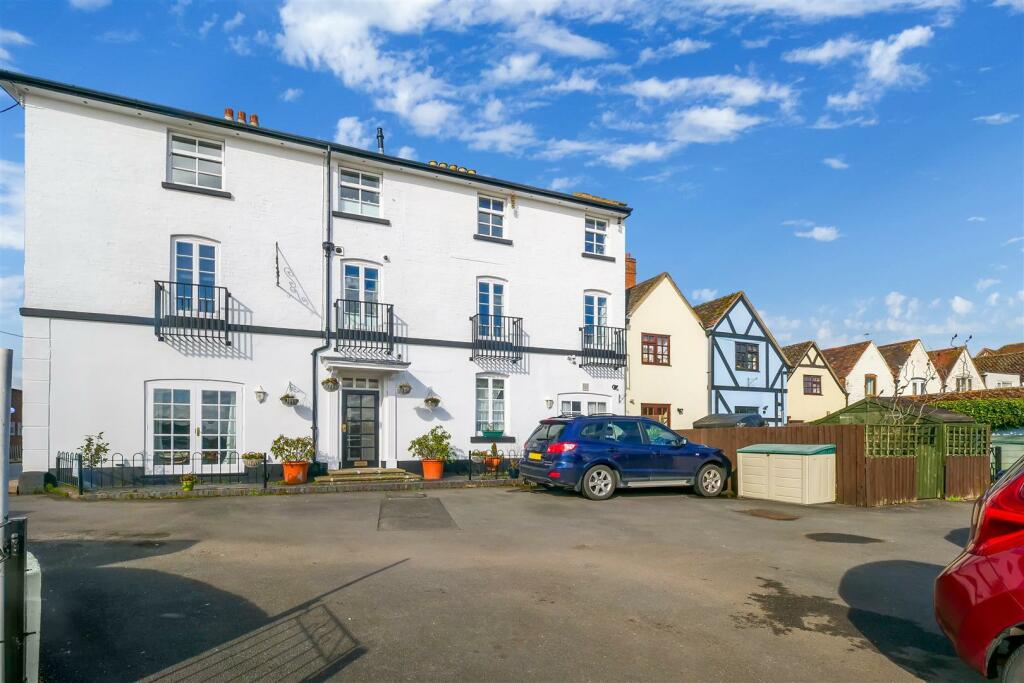 Additional property image - Old Bridge Inn, High Street, Bidford-On-Avon B50