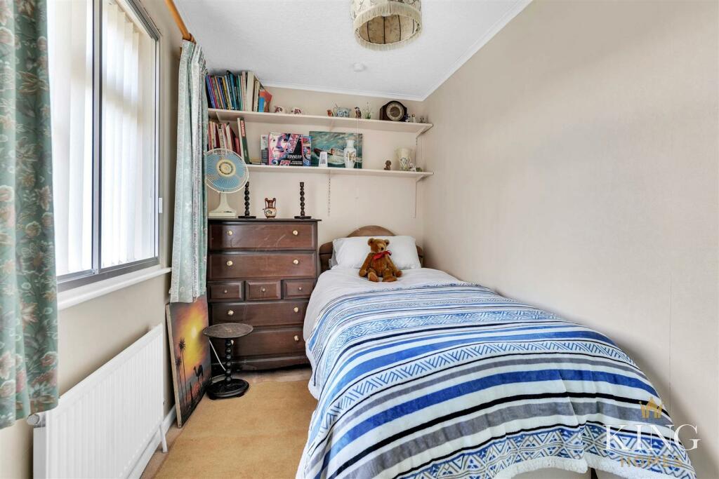 Additional property image - Meadow Road, Alcester
