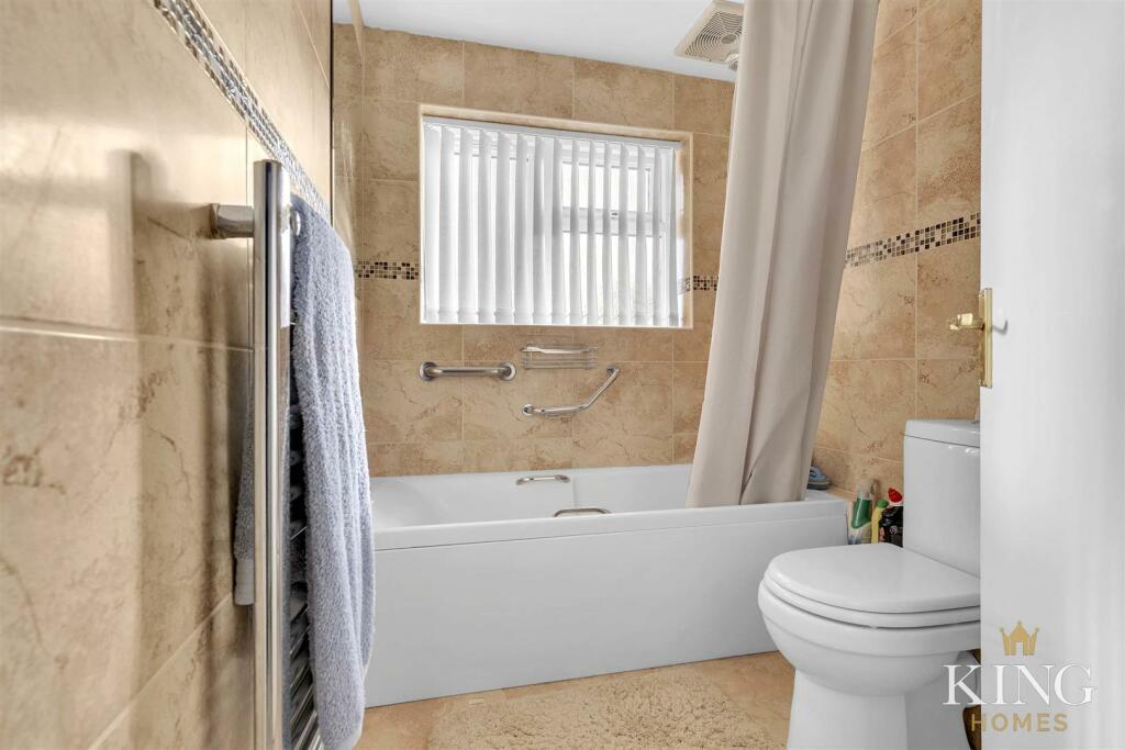 Additional property image - Meadow Road, Alcester