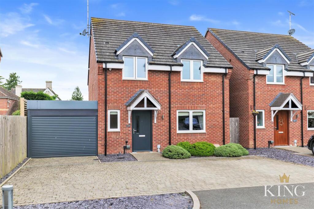 Additional property image - Queen Elizabeth Way, Bidford-On-Avon