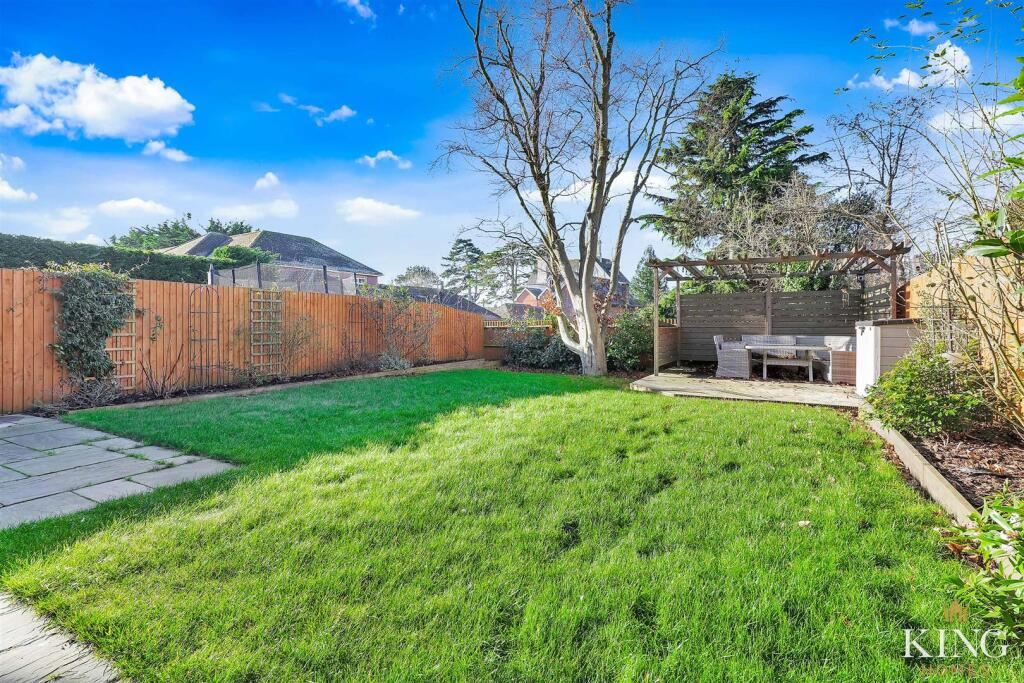 Additional property image - Queen Elizabeth Way, Bidford-On-Avon, Alcester