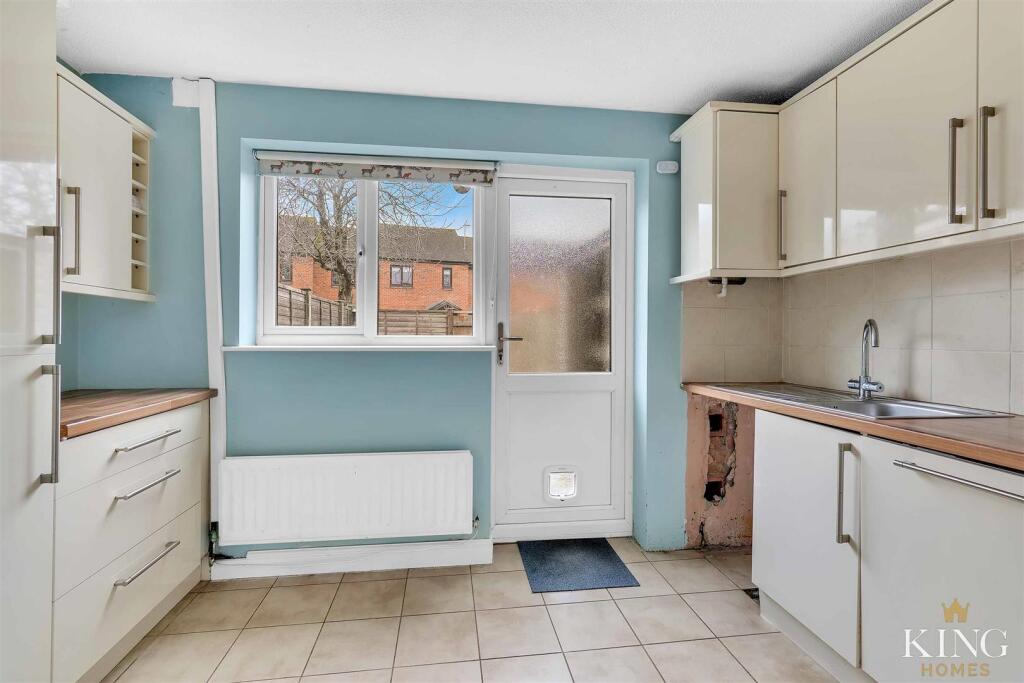 Additional property image - Saxonfields, Bidford-On-Avon, Alcester