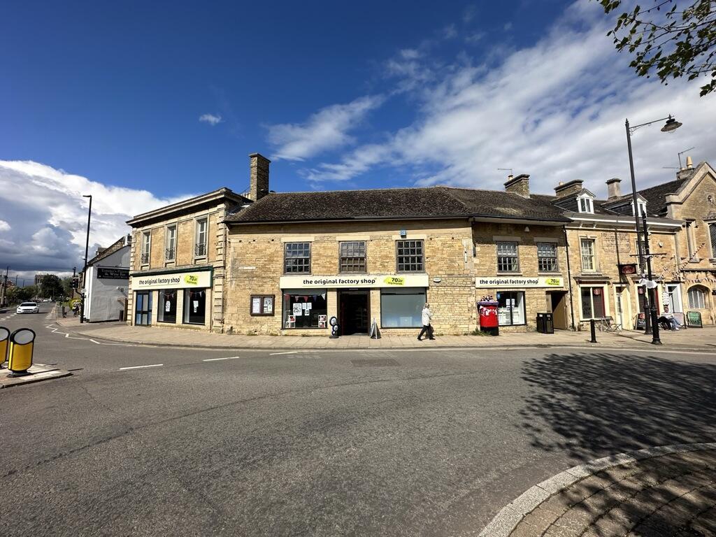 Shop to lease in 13 Market Place, Market Deeping, Peterborough, PE6