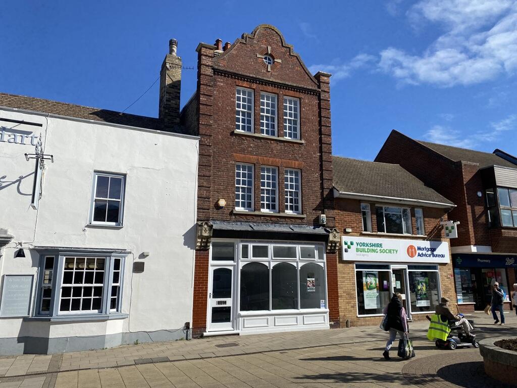 Main image of property: 3 Sheep Market, St. Ives, Cambridgeshire, PE27 5AJ