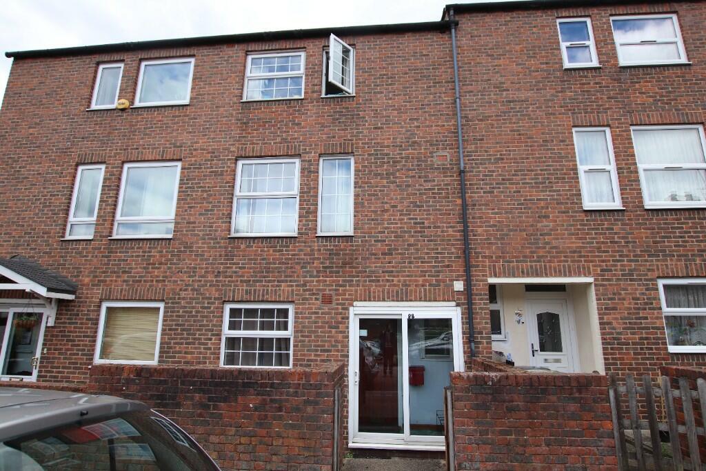 5 bedroom terraced house for sale in Malham Road, London, SE23