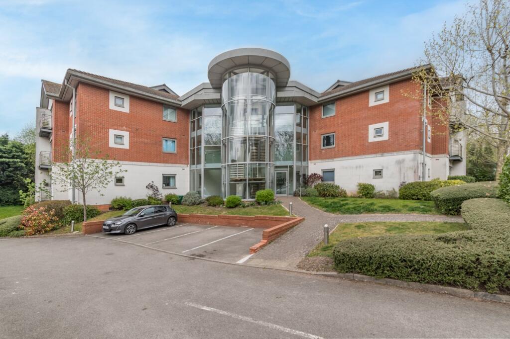 Main image of property: Evesham Road, Crabbs Cross, Redditch, Worcestershire, B97