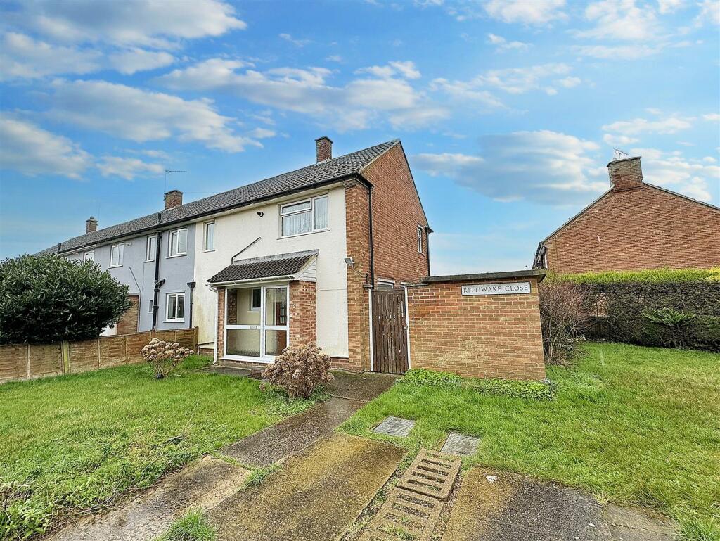 3 bedroom end of terrace house for sale in Kittiwake Close, Ipswich, IP2
