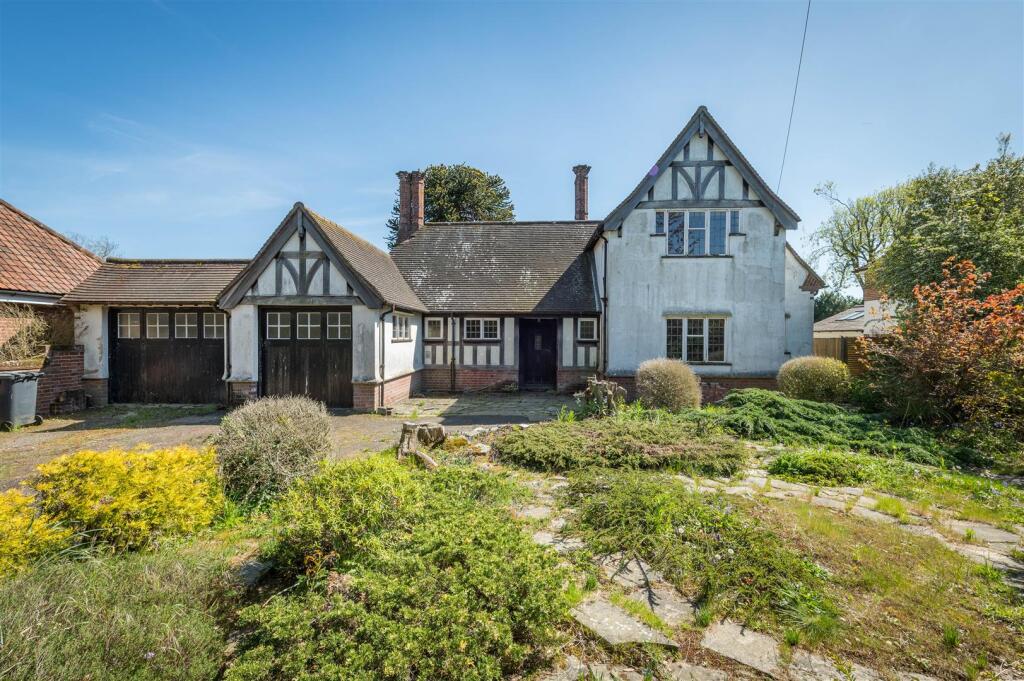 Main image of property: Rushmere Road, Ipswich