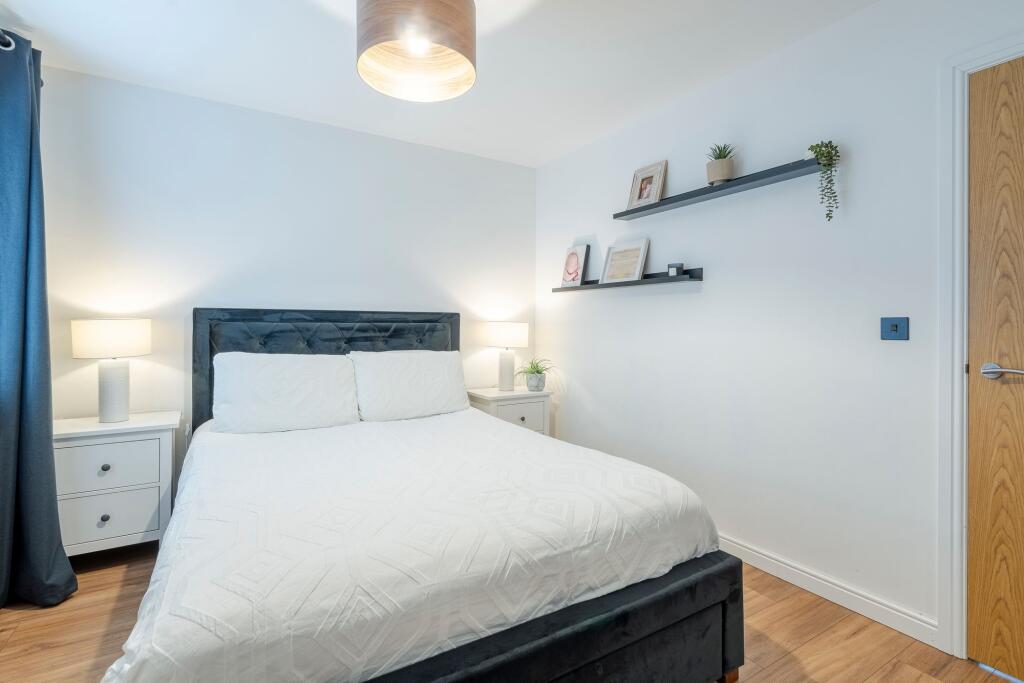 Additional property image - Greenfield Crescent, Dundee, DD4