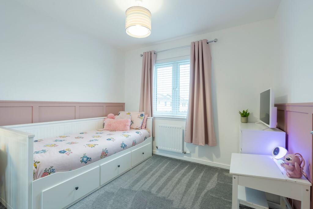 Additional property image - Greenfield Crescent, Dundee, DD4