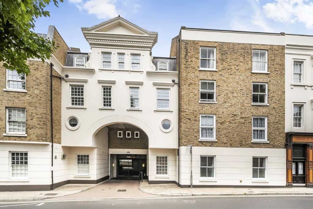 Main image of property: West Street Gravesend DA11