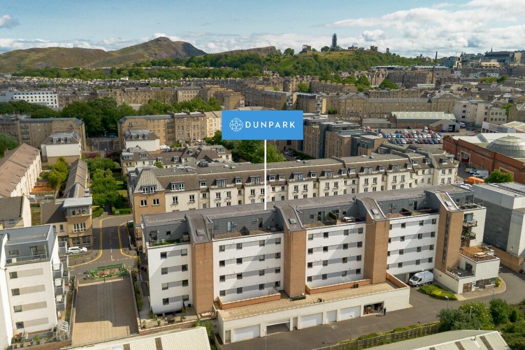 Main image of property: Hopetoun Street, Bellevue, Edinburgh, EH7