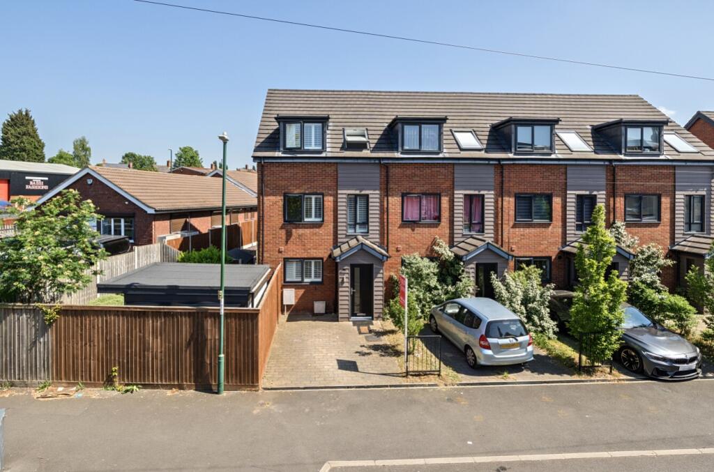 Main image of property: Bulwell Lane, Nottingham, NG6
