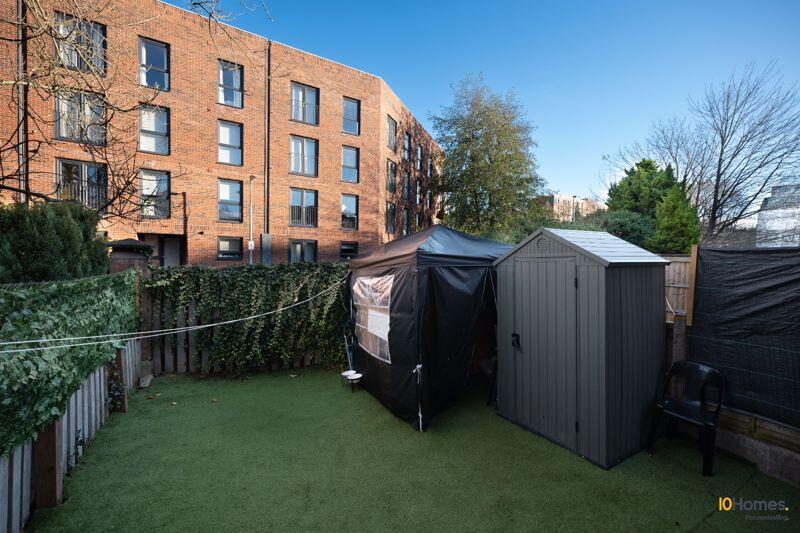 Main image of property: Linen Court, Salford