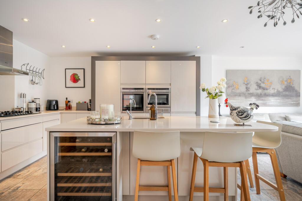 Main image of property: Eversley Park, Folkestone, CT20