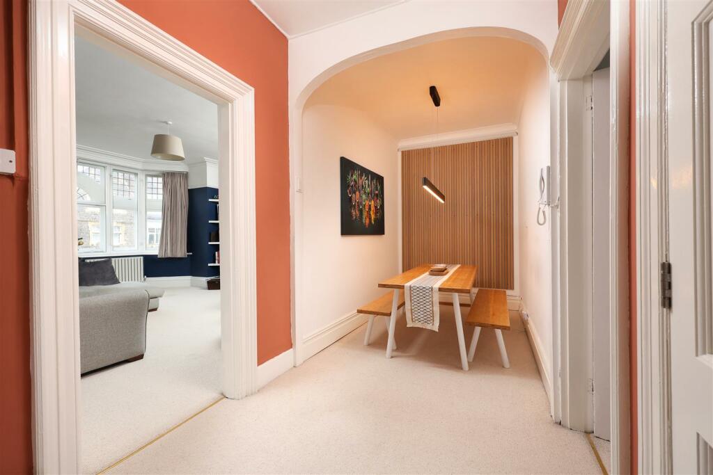 Additional property image - Downleaze, Sneyd Park, Bristol
