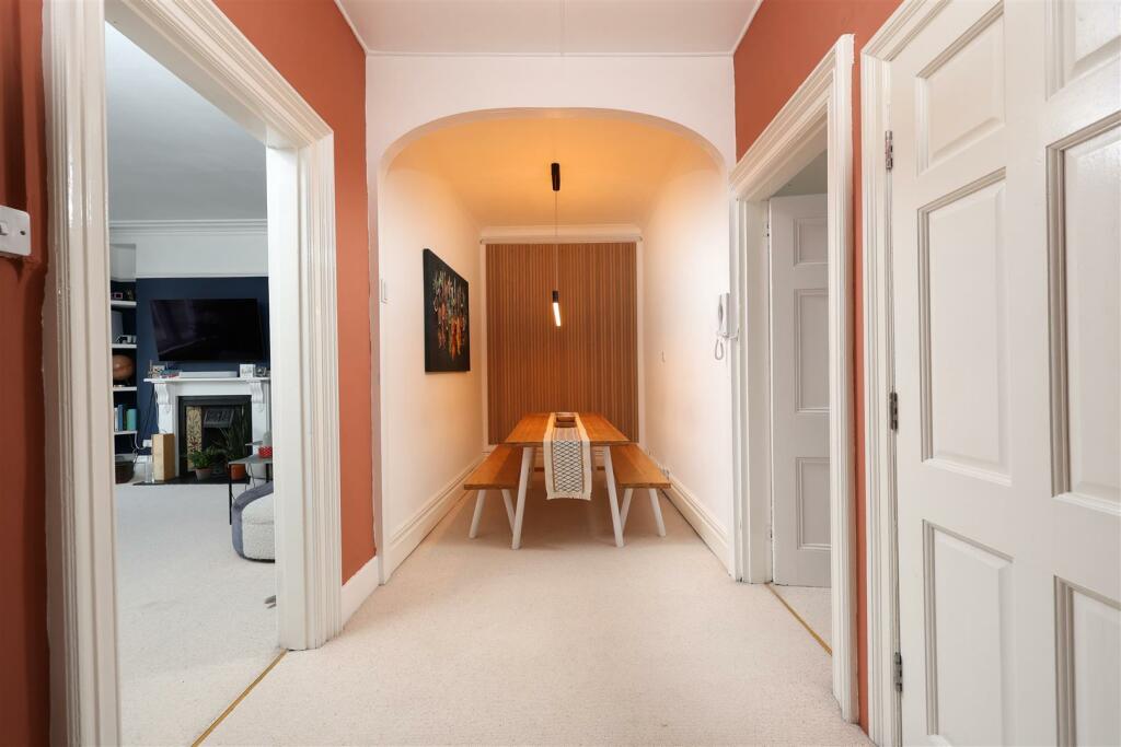 Additional property image - Downleaze, Sneyd Park, Bristol