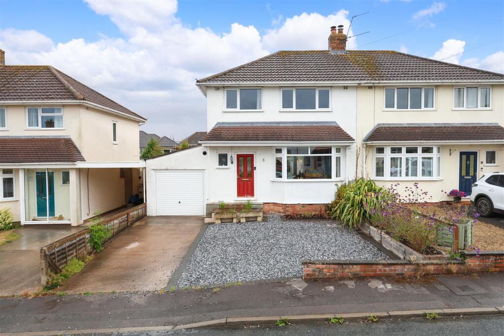 Main image of property: Lyndhurst Road, Keynsham, Bristol