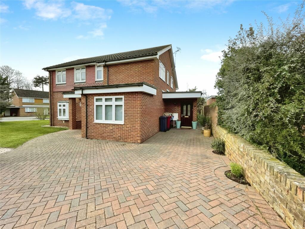 Main image of property: Rosehill Park, Emmer Green, Reading, RG4