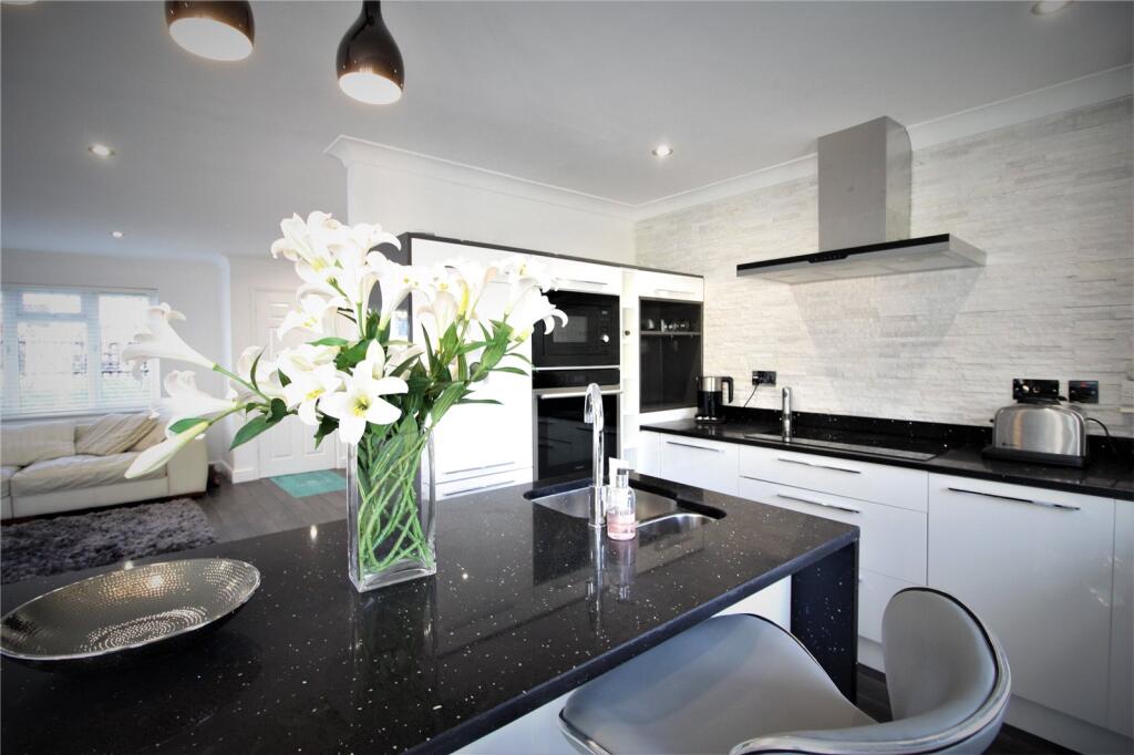 Main image of property: Scott Close, Emmer Green, Reading, Berkshire, RG4