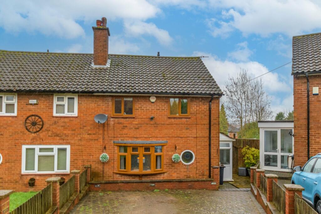 2 bedroom semidetached house for sale in Crowhurst Road, Birmingham