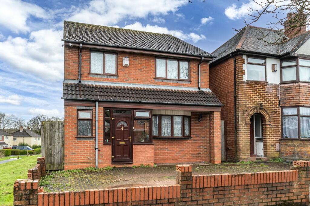 3 bedroom detached house for rent in Jiggins Lane, Birmingham, West Midlands, B32