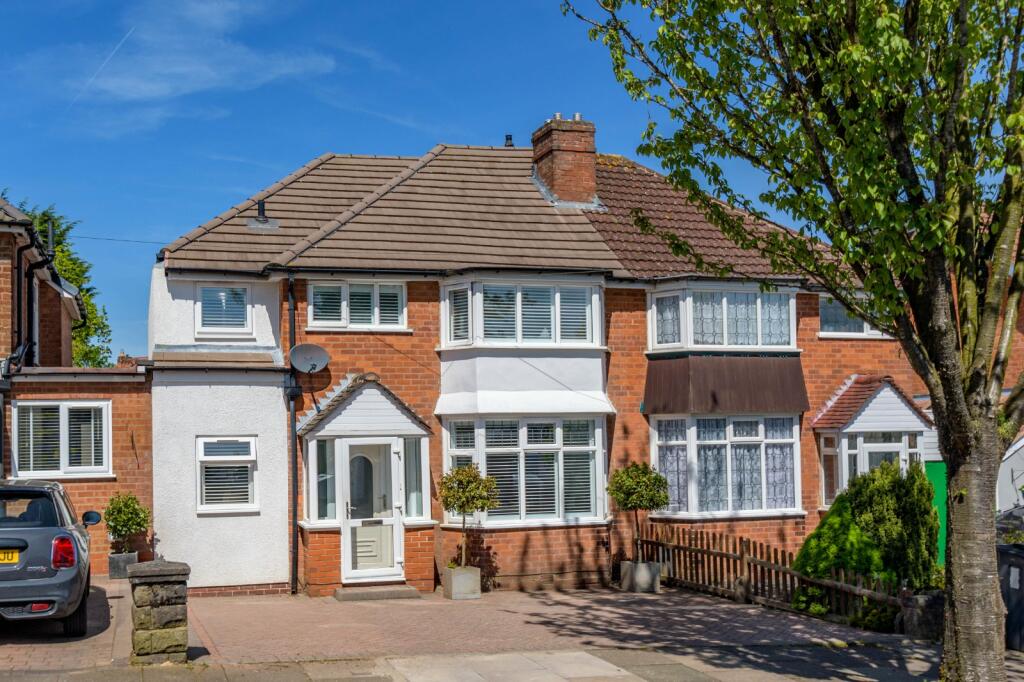3 bedroom semidetached house for sale in Chadwick Avenue, Rednal