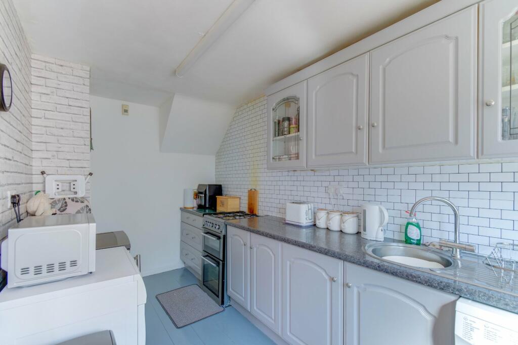 Additional property image - Waggon Walk, Birmingham, West Midlands, B38
