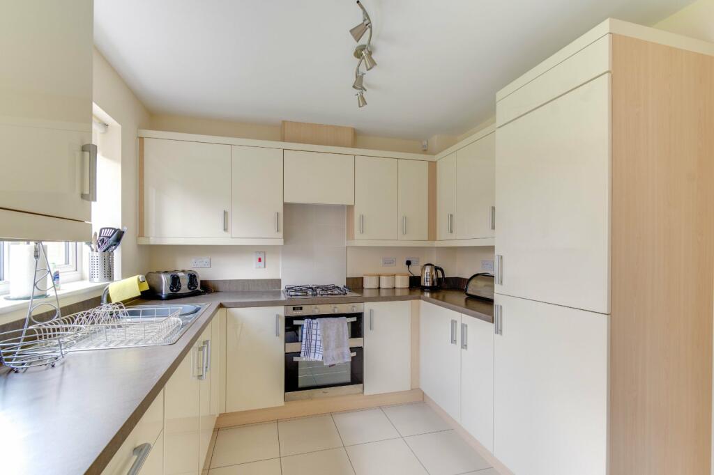 Additional property image - Kings Park West, Birmingham, West Midlands, B38