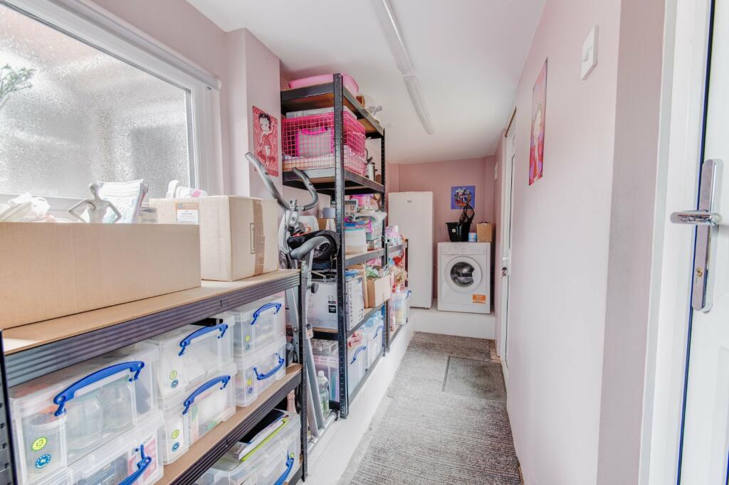 Additional property image - Kelverdale Grove, Birmingham, West Midlands, B14