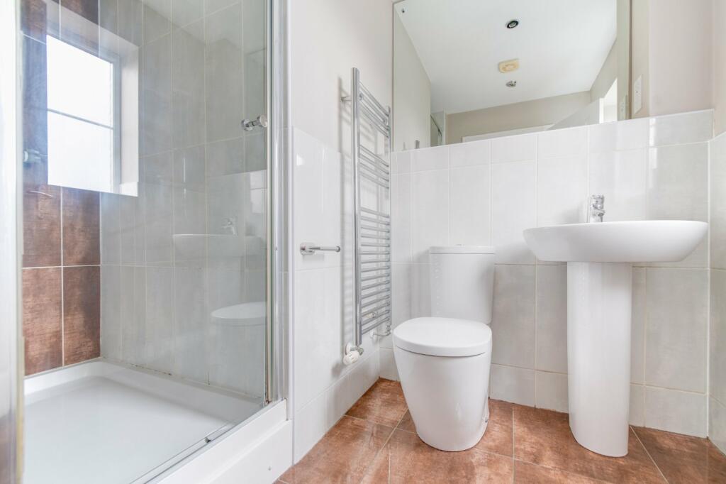 Additional property image - Aero Way, Cofton Hackett, Birmingham, Worcestershire, B45