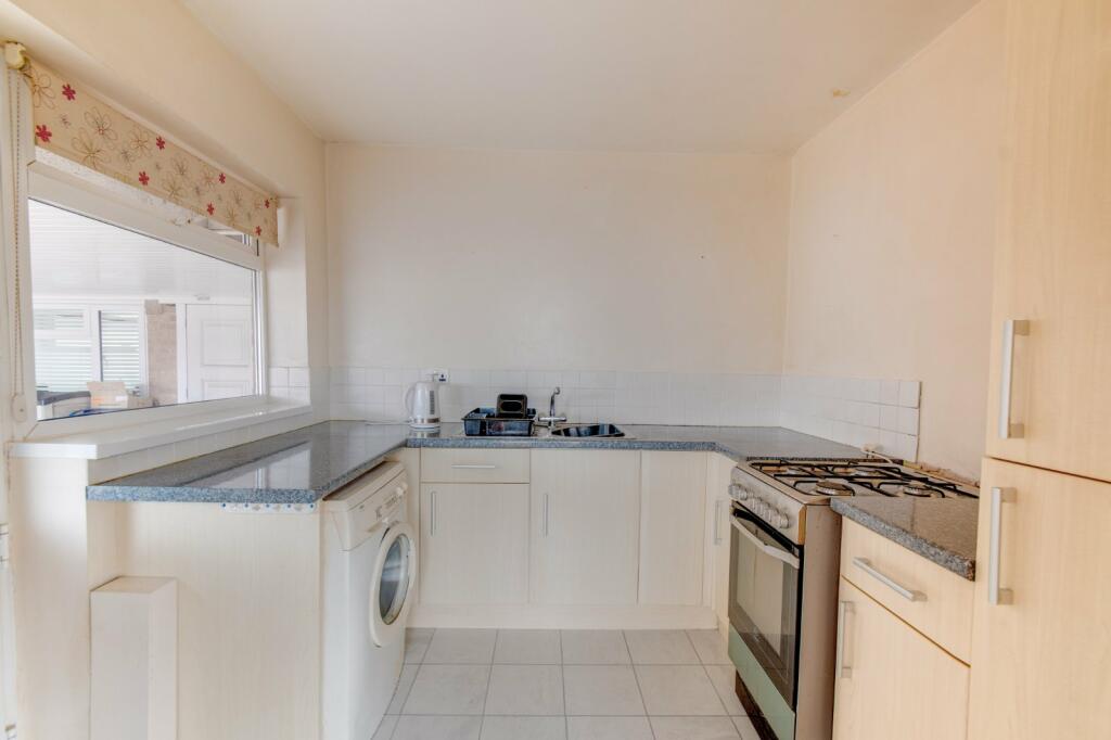 Additional property image - Longhurst Croft, Birmingham, West Midlands, B31