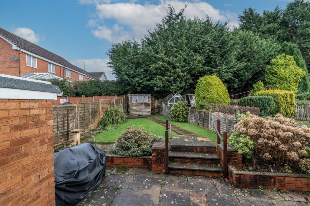 Additional property image - Longhurst Croft, Birmingham, West Midlands, B31