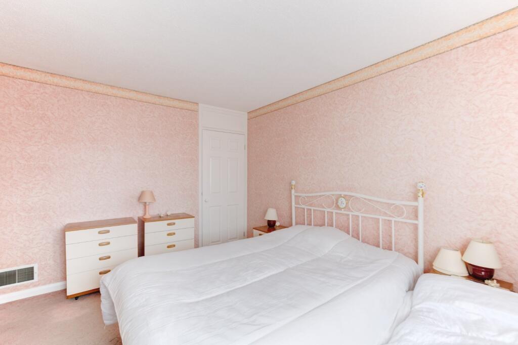 Additional property image - Longlands Close, Birmingham, West Midlands, B38